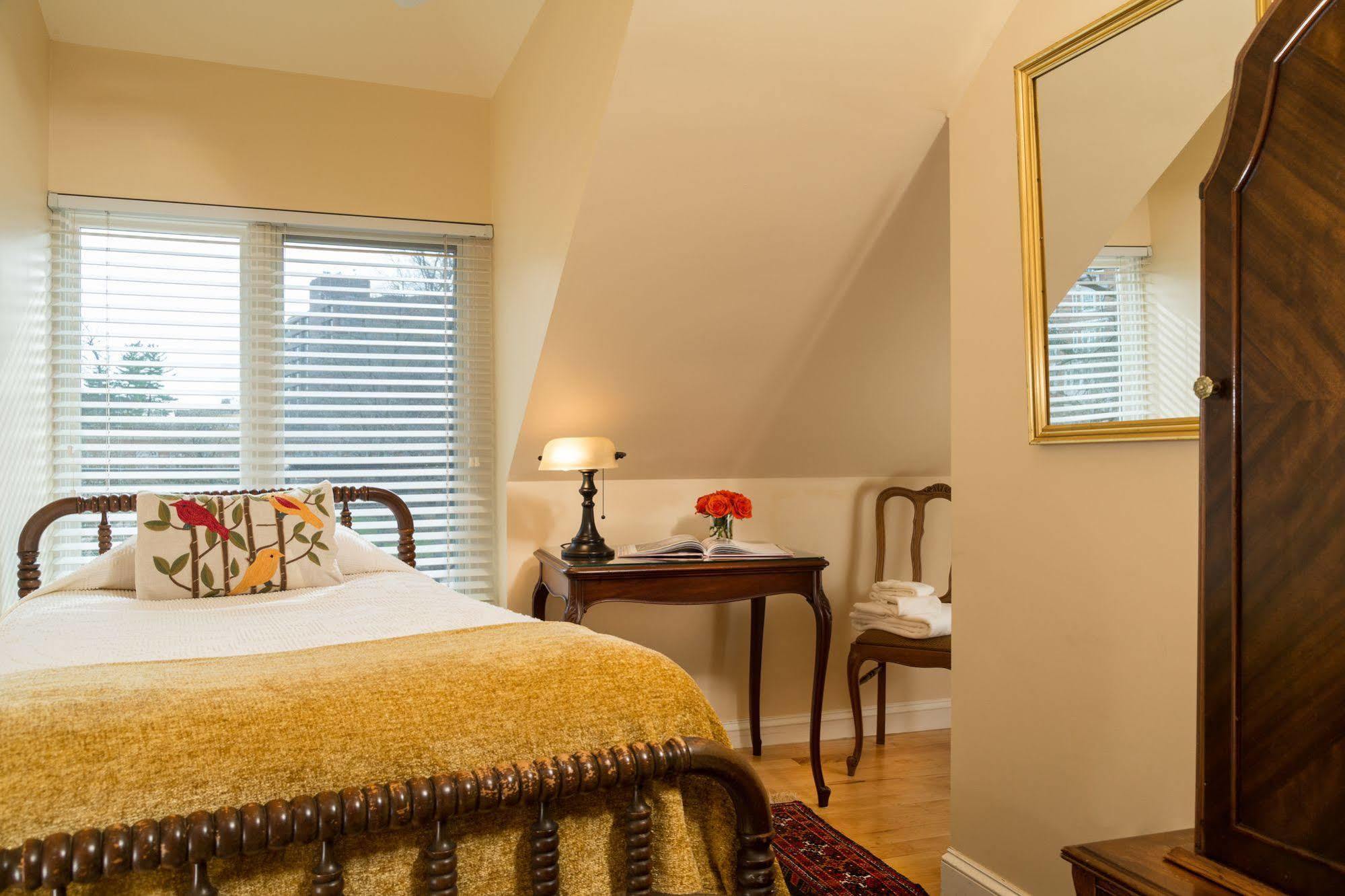 Woodley Park Guest House Washington Bagian luar foto