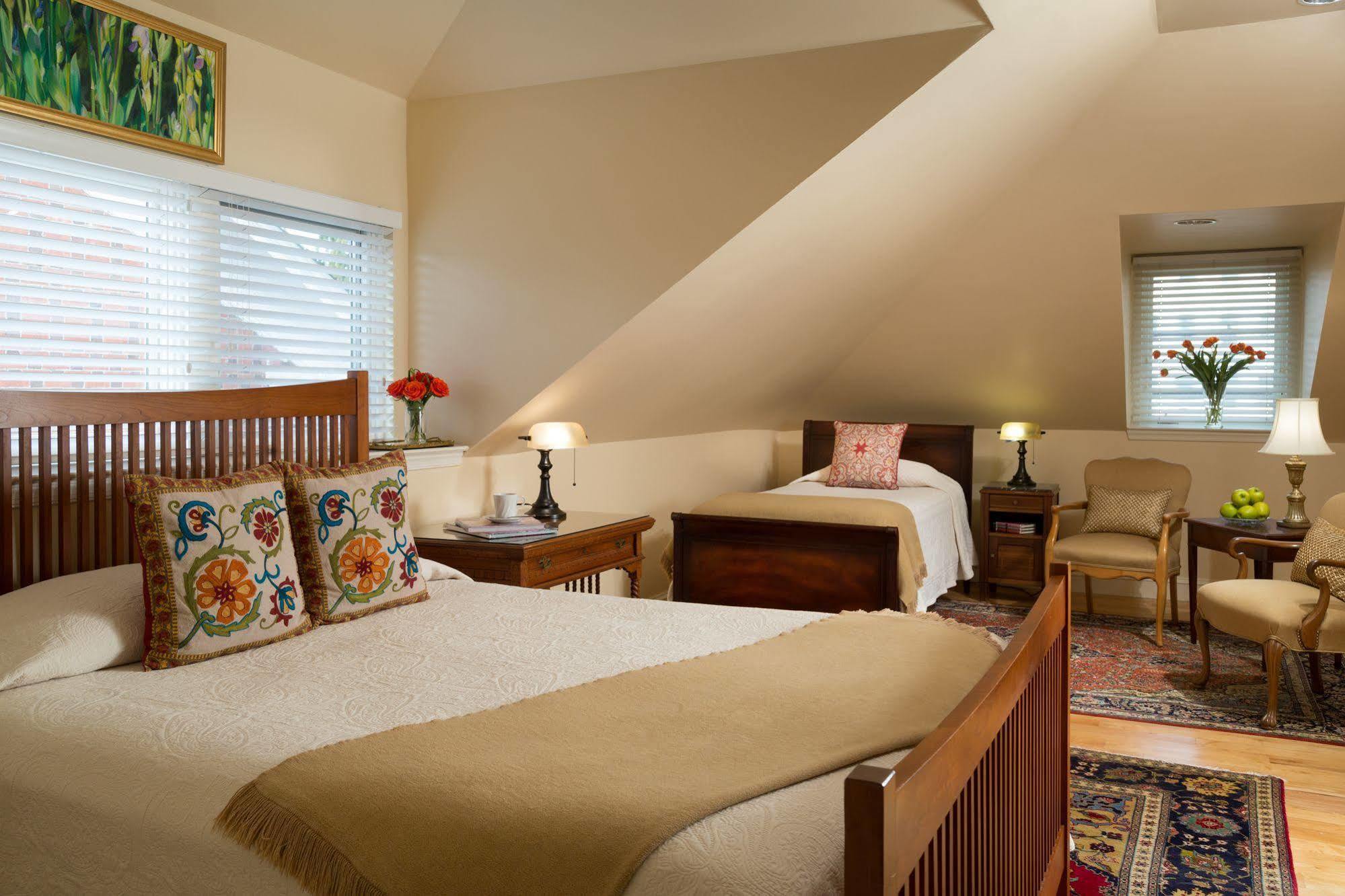 Woodley Park Guest House Washington Bagian luar foto